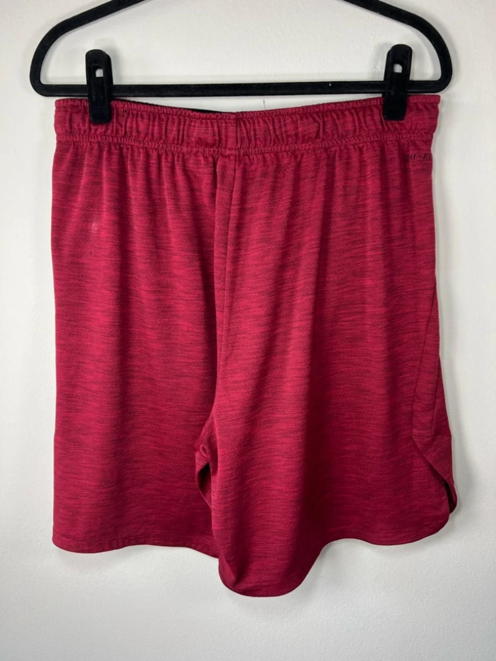 Nike Dri-Fit Athletic Shorts Heathered Red Pull On Pockets Stretch Athleisure XL